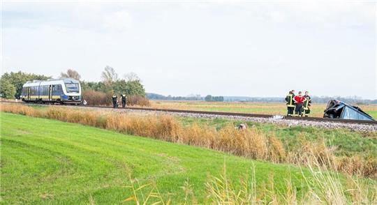 Der Lokführer des Zuges, der am 25. Oktober in Mulsum mit einem Auto kollidierte, stand nach dem Unfall nach Angaben der Polizei unter Schock.