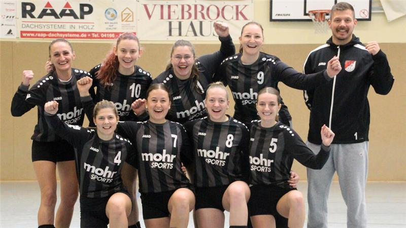 Faustballerinnen des MTV Wangersen fahren zur Deutschen Meisterschaft Der MTV Wangersen zog am letzten Spieltag an Kellinghusen vorbei.