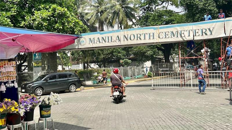 Leben mit den Toten - Der Friedhof-Slum von Manila Der Manila North Cemetery zählt zu den ältesten und größten Friedhöfen von Manila.