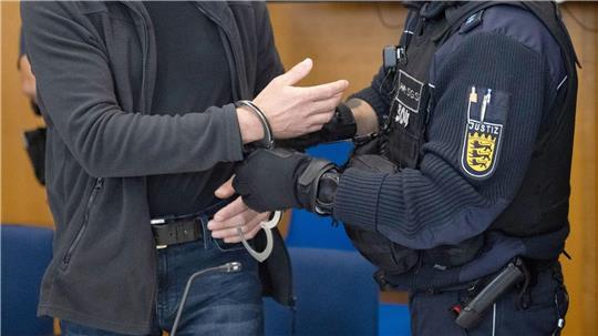 Der Mann soll innerhalb von nur 75 Sekunden 23 Schüsse abgegeben haben. (Archivbild)