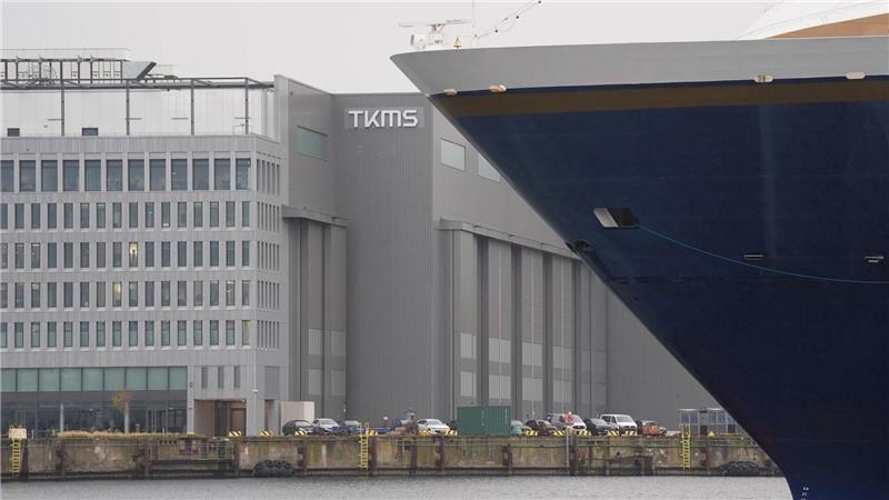 Der Marineschiffbauer TKMS hat seinen Sitz in Kiel. (Archivbild) 