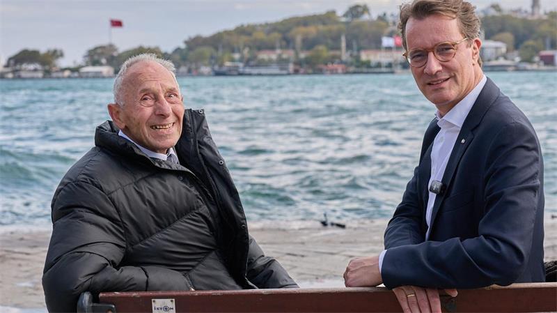 Der Minister traf einen der ersten „Gastarbeiter“.