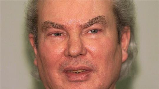 Der Mörder und Vergewaltiger Dieter Zurwehme hielt vor 25 Jahren ganz Deutschland in Atem. Seine Flucht aus der Justizvollzugsanstalt in Bielefeld löste eine der größten Fahndungen der deutschen Kriminalgeschichte aus.