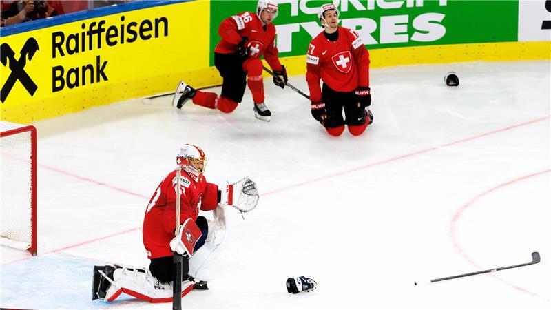 Der Moment nach dem Gegentor: Torhüter Leonardo Genoni und sein Team haben erneut ein WM-Finale verloren.