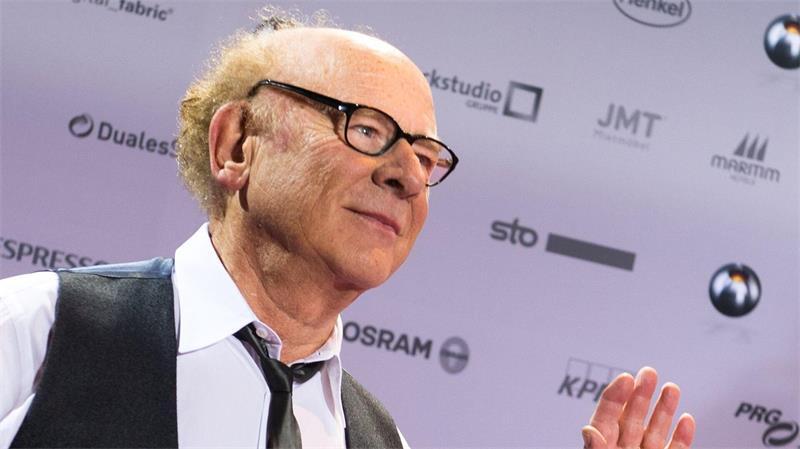 Der Musiker und Sänger Art Garfunkel hat sein einziges Deutschlandkonzert in Hamburg aus gesundheitlichen Gründen abgesagt. (Archivbild)