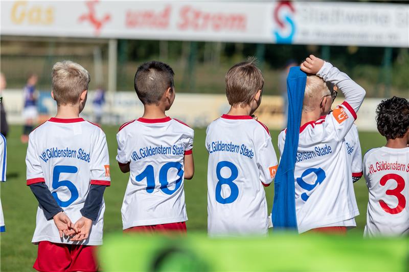 Stader U11 lädt zum Turnier mit HSV-Nachwuchs nach Ottenbeck Der Nachwuchs des VfL Güldenstern begrüßt unter anderem den Hamburger SV, Treubund Lüneburg und Concordia Hamburg. Foto: Struwe