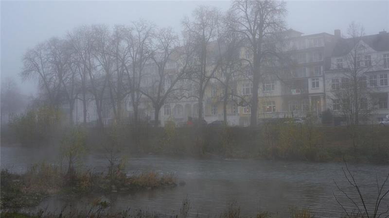 Ruhiges erstes Adventswochenende Der Nebel hält sich zäh am Wochenende (Archivbild)