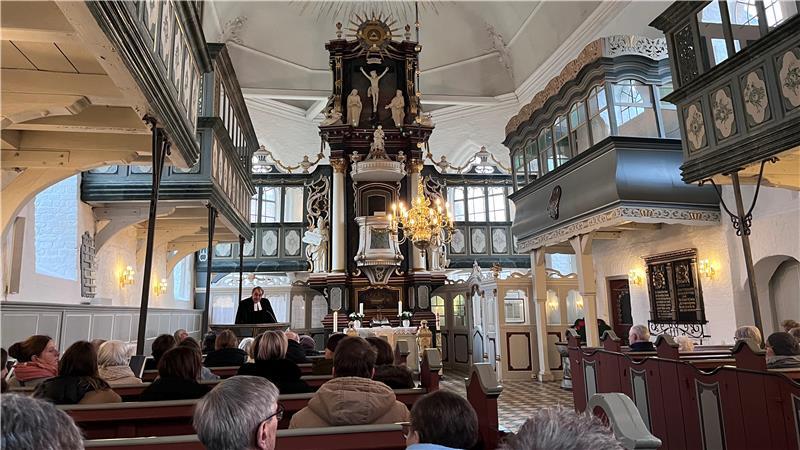 Der Neujahrsempfang für Steinkirchen/Grünendeich startet traditionell mit einem Gottesdienst in St. Martini und Nicolai.