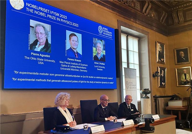 Physik-Nobelpreis für Forscher in Bayern und zwei Kollegen Der Nobelpreis für Physik geht an Pierre Agostini, Ferenc Krausz und Anne L'Huillier.