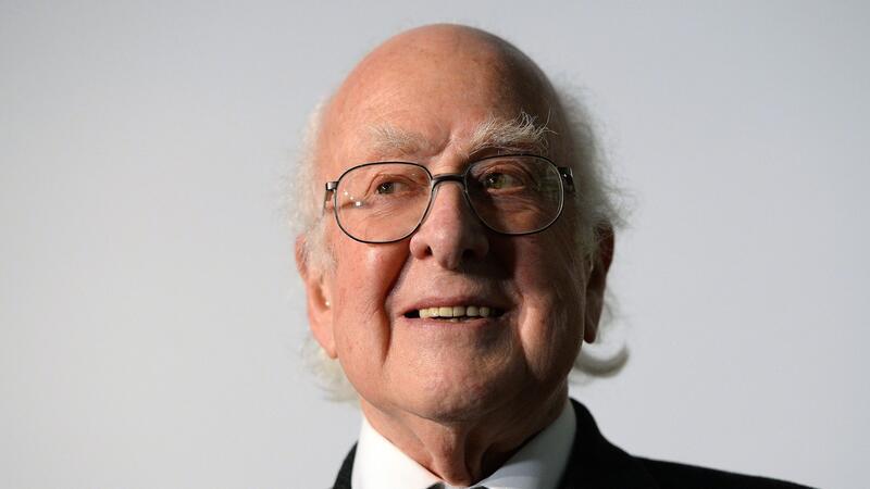 Britischer Physik-Nobelpreisträger Peter Higgs gestorben Der Nobelpreisträger Peter Higgs ist im Alter von 94 Jahren verstorben.