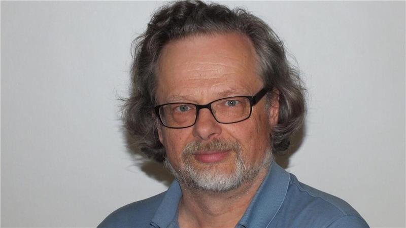 Der Nordenhamer Kinderarzt Dr. Tilman Kaethner ist skeptisch im Hinblick auf die Einführung der elektronischen Patientenakte und fordert Korrekturen.