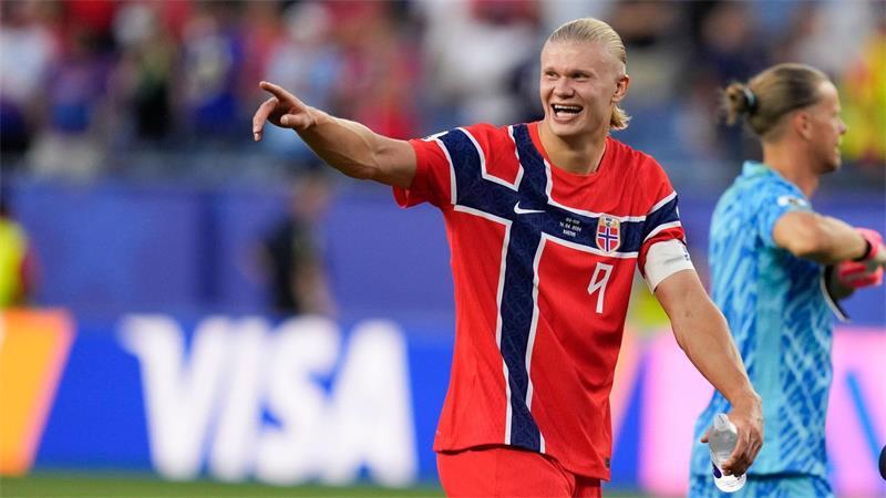 Nachwuchskicker im Kreis Stade bewerten: Die schönsten und hässlichsten WM-Trikots Der Norweger Erling Haaland trägt laut Voting-Ergebnis das schönste Trikot.