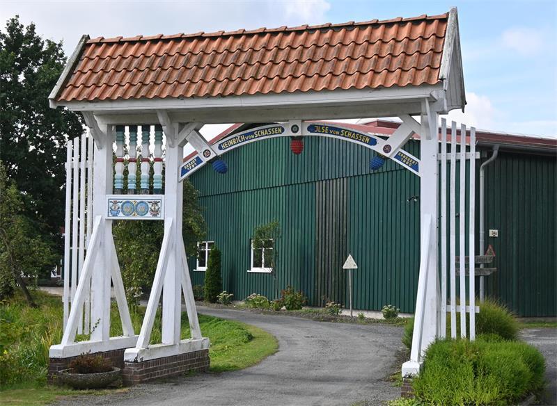 Kein Jahr Pause: Ehepaar urlaubt seit 25 Jahren im Alten Land Der Obsthof von Schassen im Alten Land.