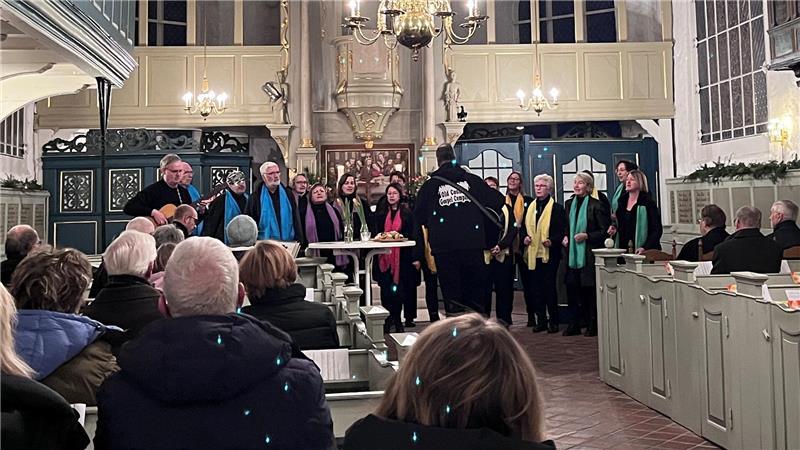 Der Old Country Gospel Chor sorgte für die musikalische Begleitung.