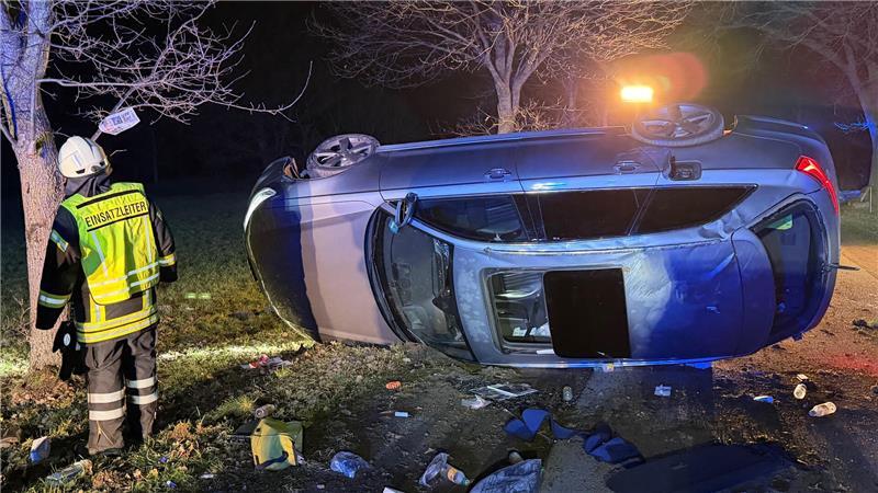 Der Osterholzer floh mit seinem Audi A6 vor der Polizei und verursachte einen Unfall.