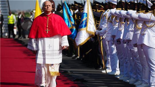 Der Papst bei seiner Ankunft in Luanda.