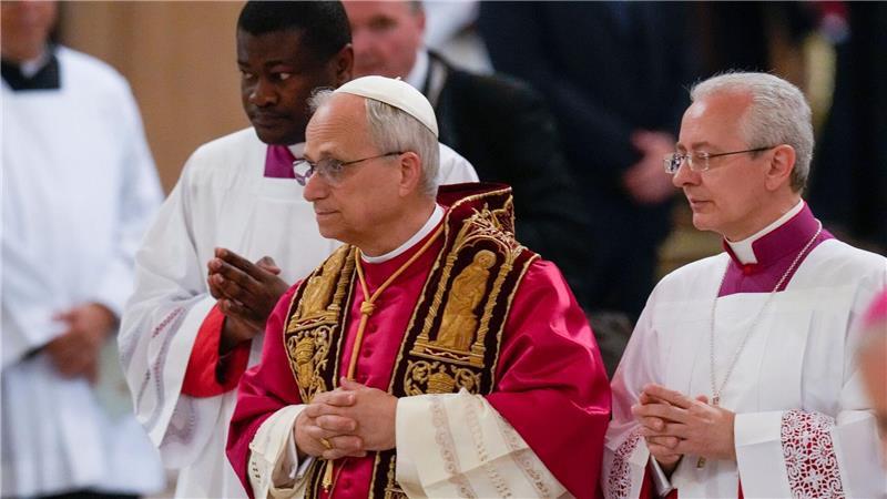 Der Papst bietet den Vatikan als Verhandlungsort an. 