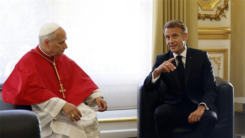 Papst mahnt in Frankreich zu „neuer Brüderlichkeit“ Der Papst fand in Paris auch warnende Worte.
