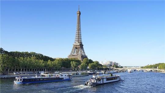 Der Pariser Eiffelturm öffnet wieder für Besucherinnen und Besucher.