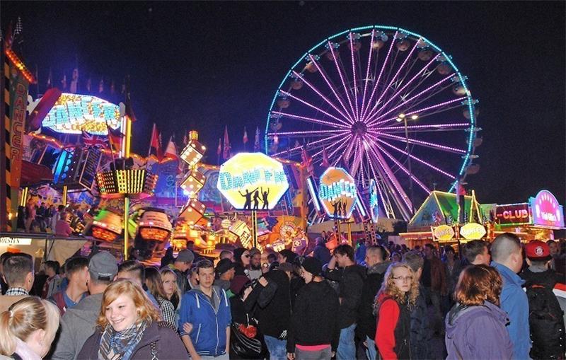 Der Pfingstmarkt in Buxtehude-Neukloster. Foto Vasel