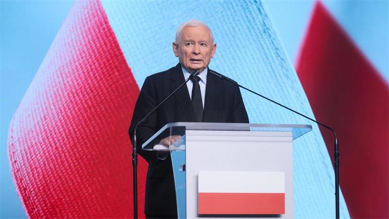 Der PiS-Vorsitzende Jaroslaw Kaczynski stellte Morawiecki ein Ultimatum.