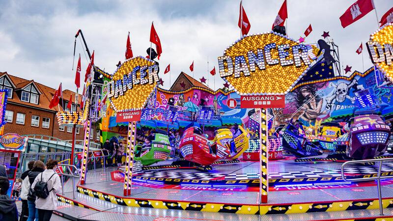Der Platz "Am Sande" verwandelt sich wieder in einen Jahrmarkt.