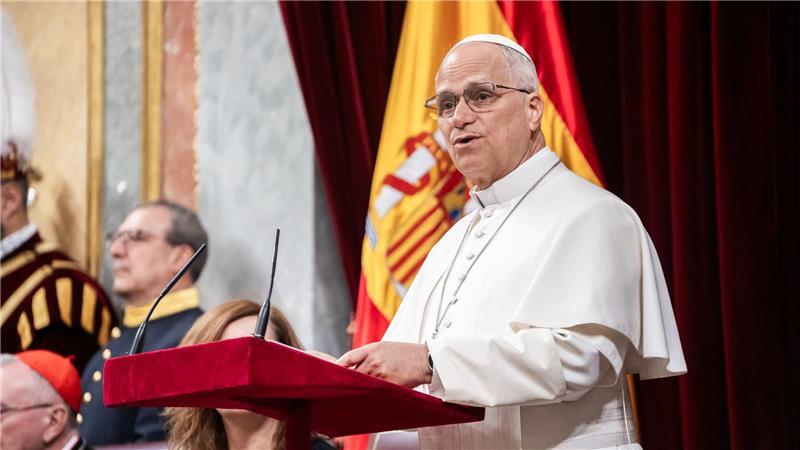 Der Pontifex spricht im spanischen Parlament Klartext.