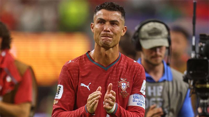 Der Portugiese Cristiano Ronaldo (7) reagiert nach dem verlorenen Achtelfinalspiel gegen Spanien. 