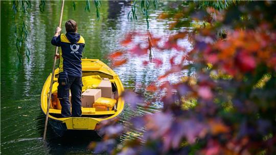 Der Postkahn im Spreewald geht in die Winterpause.