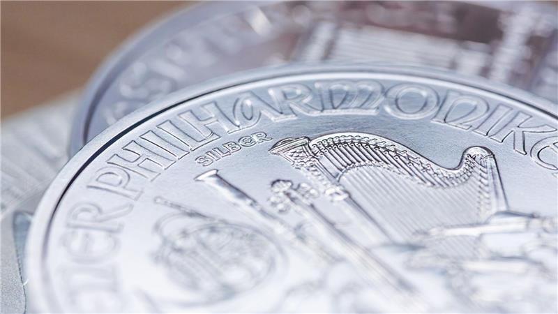 Preise für Gold und Silber nach Rekordjagd unter Druck Der Preis für Silber fiel noch deutlich als der für Gold. (Archivbild)