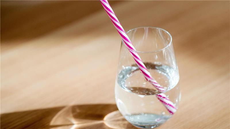 Der Pro-Kopf-Verbrauch in Deutschland liegt bei 128,8 Liter im Jahr. (Symbolbild)