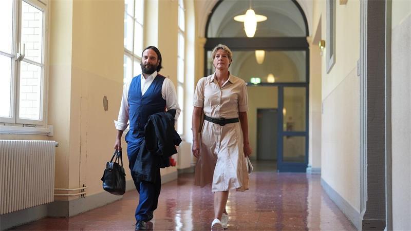 Der Prozess gegen Christina Block wird unter Ausschluss der Öffentlichkeit fortgesetzt.