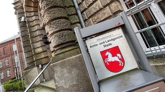 Der Prozess vor dem Landgericht Stade um die am 19. Dezember 2025 erstochene Frau in Apensen nähert sich dem Ende.