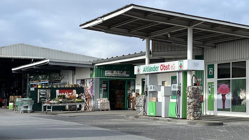 Jork will Lebensmittelmarkt in Estebrügge ansiedeln Der Raiffeisen-Markt im Ostfeld soll erweitert werden.