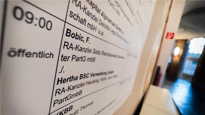 Millionenstreit Hertha gegen Ex-Chef Bobic geht weiter Der Rechtsstreit geht weiter.