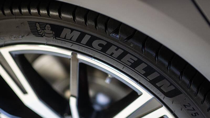Der Reifenhersteller Michelin will Werke schließen und zahlreiche Jobs in Deutschland streichen.