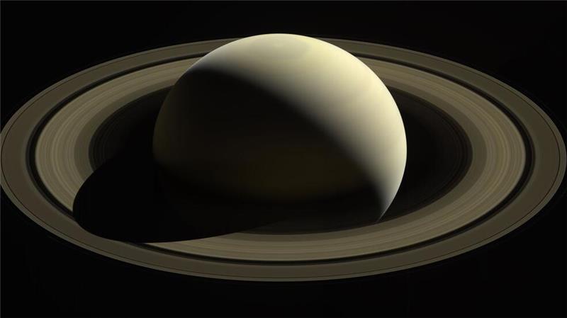 Der Ring des Saturn ist relativ zu seinem Durchmesser das dünnste Gebilde im Sonnensystem. (Archivbild)