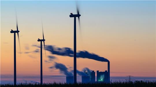 Der Rückgang klimaschädlicher Emissionen hat sich laut Umweltbundesamt verlangsamt.