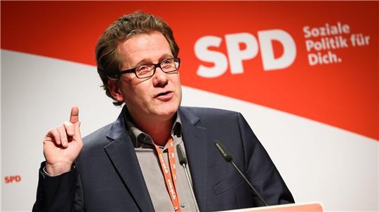 Der SPD-Bildungspolitiker Martin Habersaat fordert mehr Verlässlichkeit für Berufsschulen. (Archivbild)