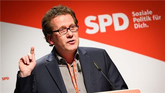Der SPD-Bildungspolitiker Martin Habersaat fordert mehr Engagement der Regierung bei Sprachtests für Kinder. (Archivbild)