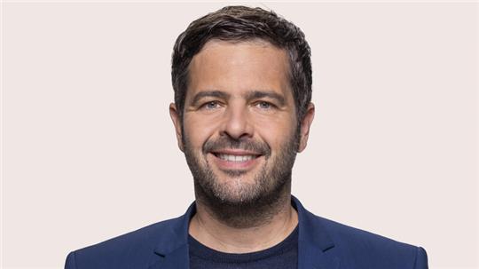 Der SPD-Bundestagsabgeordnete Daniel Schneider ruft dazu auf, Fördermittel des Fonds Soziokultur zu beantragen.