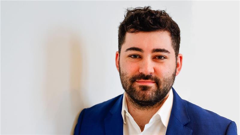 Der SPD-Wirtschaftspolitiker Kianusch Stender kritisierte den Umgang der Landesregierung mit Risiken bei der Northvolt-Förderung. (Archivbild)