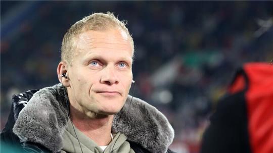Der Schalker Trainer Karel Geraerts steckt mit seinem Team mitten im Kampf um den Klassenerhalt.