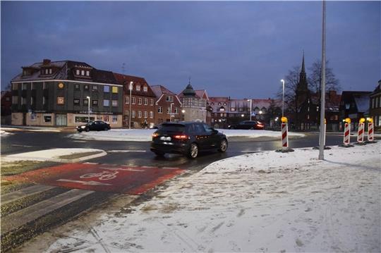 Der Schiffertor-Kreisel ist jetzt auch in Richtung Innenstadt befahrbar. Foto: Battmer