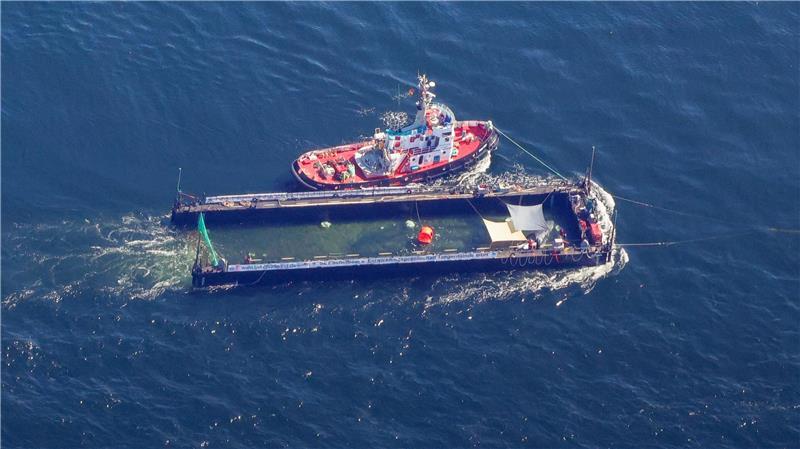 Der Schlepper „Fortuna B“ im Fokus: Der Behördeneinsatz in Cuxhaven wirft Fragen zur Kostenübernahme auf. 