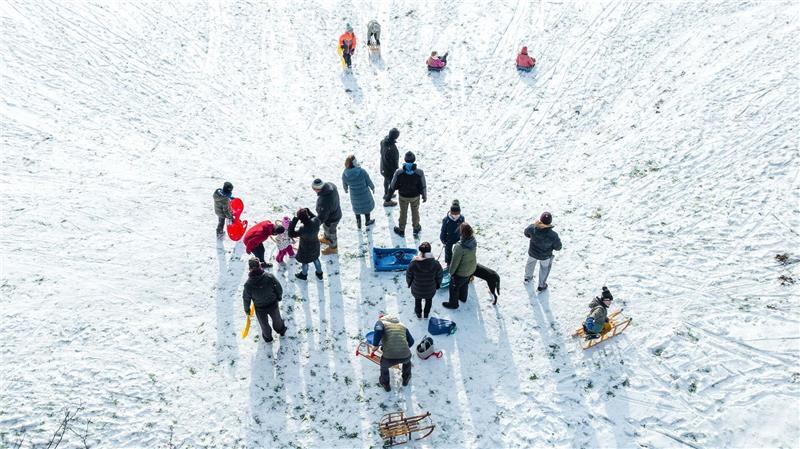 Der Schnee sorgte für Rodelvergnügen. 