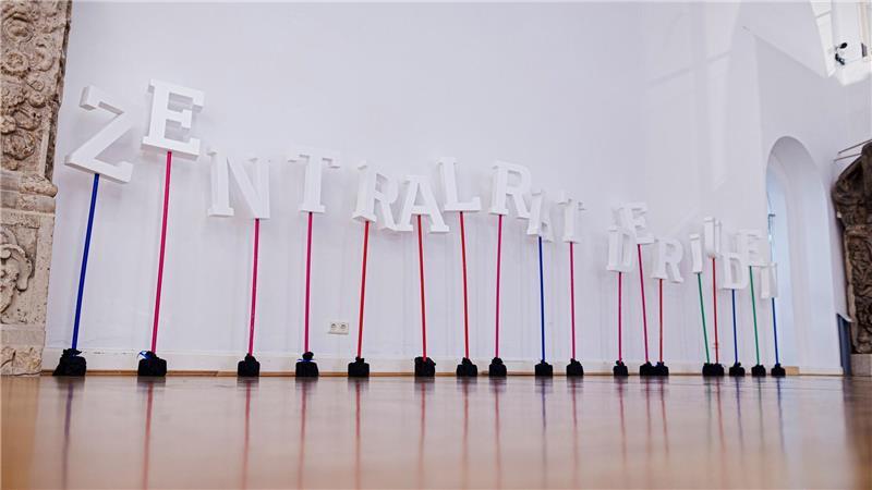 Der Schriftzug „Zentralrat der Juden“ in der Braunschweiger Austellung. 