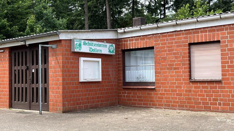 Dollern will Hagener Weg loswerden - und schaltet Land ein Der Schützenverein Dollern will das Schützenhaus an die Gemeinde Dollern übertragen.