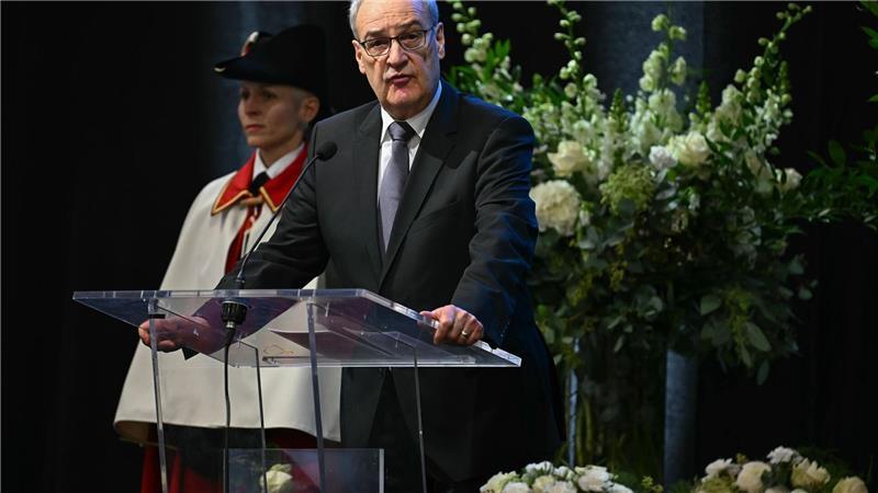 Der Schweizer Bundespräsident betont, es sei nicht Aufgabe der Politik, in das Justizsystem einzugreifen.