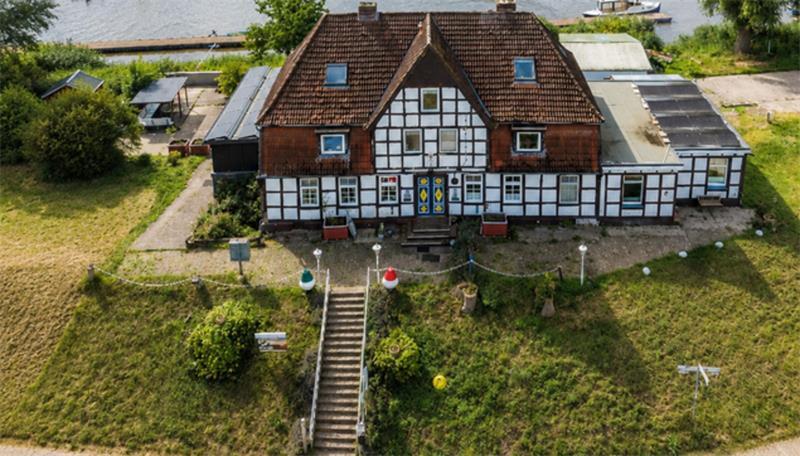 Der „Seefahrer“ in Osten-Achthöfen liegt direkt am Ostedeich.
